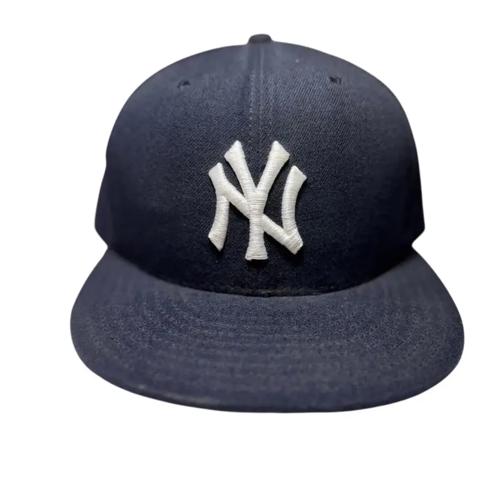 New York Yankees 59FIFTY New Era Fitted Hat 7 1/2 Navy White MLB Baseball